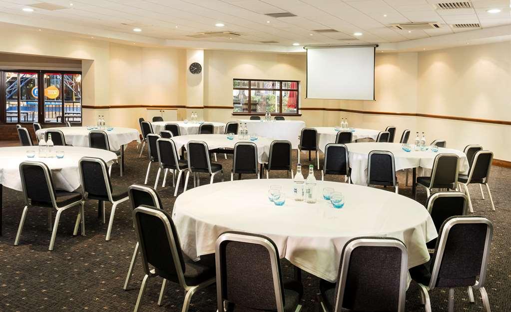 Park Inn By Radisson Cardiff City Centre Facilities photo